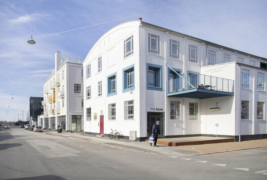 Ideology of Performance: Sustainability and the Limits of Efficiency - Image 18 of 28