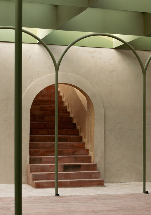 JGG I Shopping Center / OMAC Arquitectos - Image 9 of 19