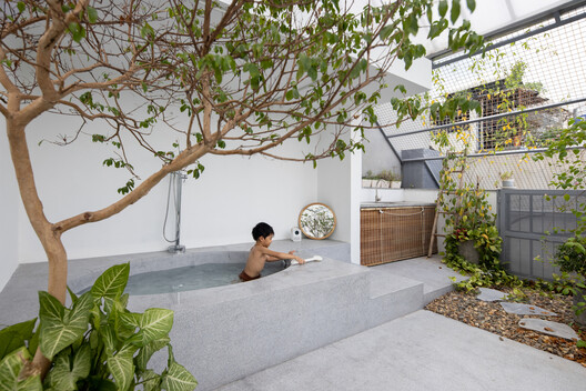 Loli House / t + m design office - Interior Photography, Courtyard