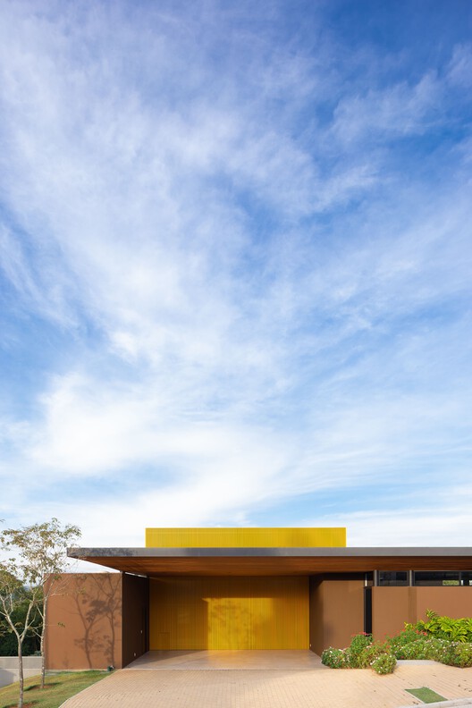 AAM Residence / Ximenes Leite Arquitetura - Image 10 of 25