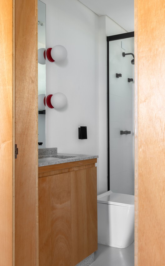 M.F. Apartment / Studio JPH M.F. Apartment / Studio JPH - Interior Photography, Bathroom, Sink, Countertop, Glass
