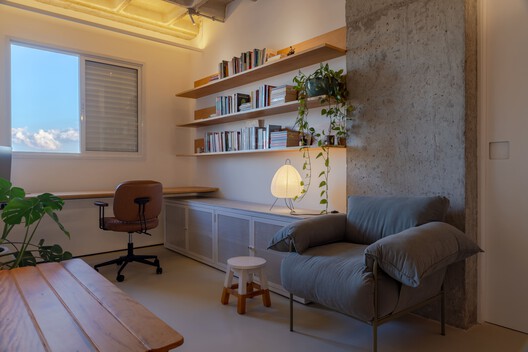 M.F. Apartment / Studio JPH M.F. Apartment / Studio JPH - Interior Photography, Living Room, Wood, Table, Lighting, Chair, Shelving