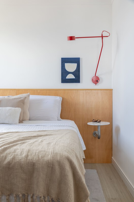 M.F. Apartment / Studio JPH M.F. Apartment / Studio JPH - Interior Photography, Bedroom, Bed, Wood, Lighting
