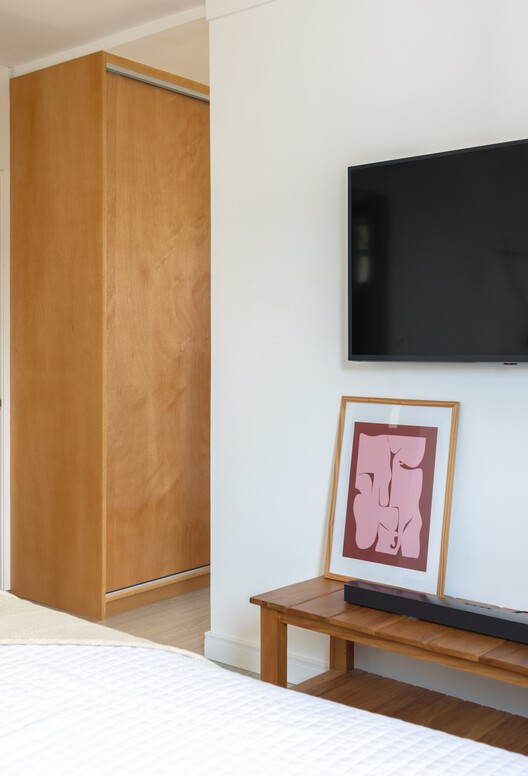 M.F. Apartment / Studio JPH M.F. Apartment / Studio JPH - Interior Photography, Wood, Lighting, Bedroom, Door, Bed