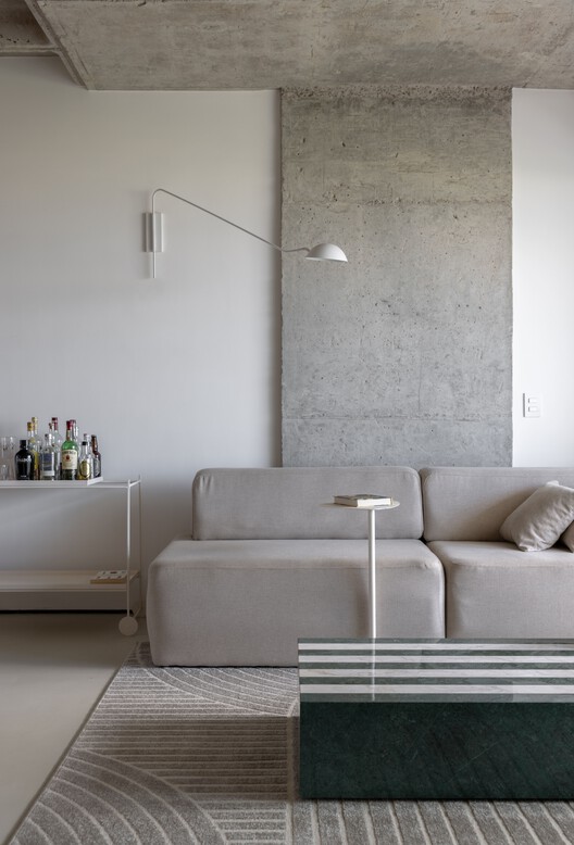 M.F. Apartment / Studio JPH M.F. Apartment / Studio JPH - Interior Photography, Wood, Lighting, Chair