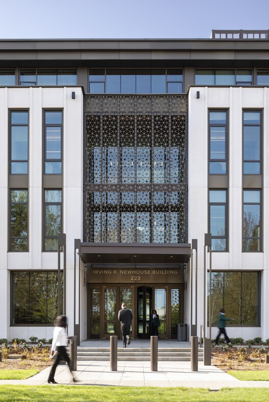 Newhouse Building Replacement / Miller Hull Partnership - Image 7 of 41