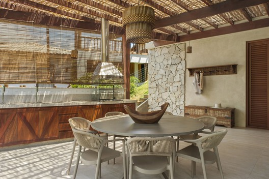 Terramar House / Estúdio Pedro Haruf - Interior Photography, Dining room, Wood, Chair, Beam