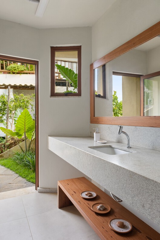 Terramar House / Estúdio Pedro Haruf - Interior Photography, Bathroom, Wood, Sink, Countertop