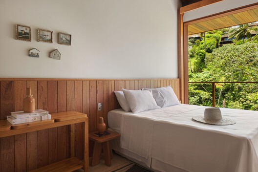 Terramar House / Estúdio Pedro Haruf - Interior Photography, Bedroom, Wood