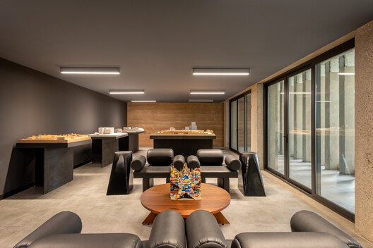 Accra Studio / Adjaye Associates - Interior Photography, Living Room, Wood