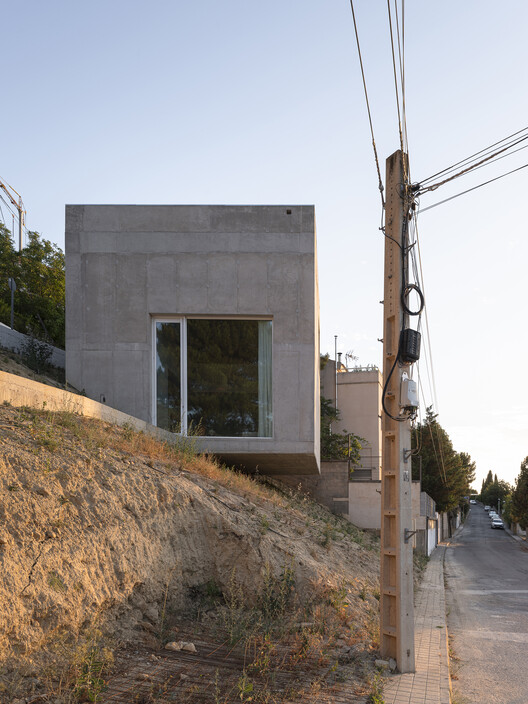 Pedro at Home / Serrano + Baquero Arquitectos Pedro at Home / Serrano + Baquero Arquitectos - Exterior Photography, Concrete