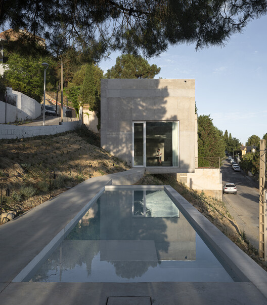 Pedro at Home / Serrano + Baquero Arquitectos Pedro at Home / Serrano + Baquero Arquitectos - Image 8 of 32