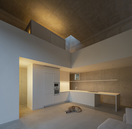 Pedro at Home / Serrano + Baquero Arquitectos Pedro at Home / Serrano + Baquero Arquitectos - Image 21 of 32