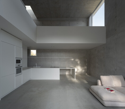 Pedro at Home / Serrano + Baquero Arquitectos Pedro at Home / Serrano + Baquero Arquitectos - Interior Photography, Concrete