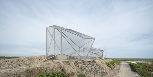 Enveloping the Salt Marsh: Landscape Itinerary Around the Odiel Northern Estuary / Estudio Acta Enveloping the Salt Marsh: Landscape Itinerary Around the Odiel Northern Estuary / Estudio Acta - Image 14 of 30