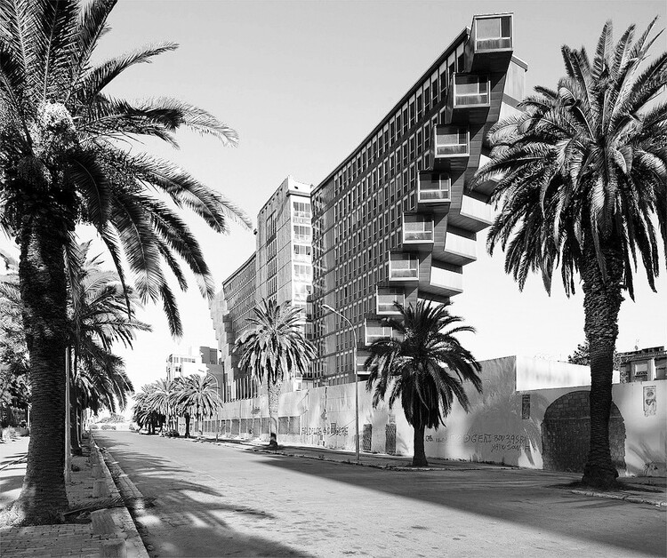 Sharjah Architecture Triennial Presents "A Journey into Architecture Archives" Focused on Baghdad, Damascus, and Tunis - Featured Image