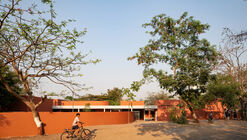 贝尔冈达加学校 / pk_iNCEPTiON