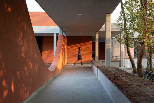 Belgaon Dhaga School / pk_iNCEPTiON - Interior Photography