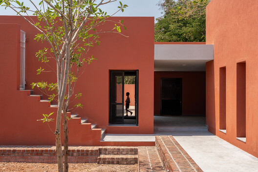 Belgaon Dhaga School / pk_iNCEPTiON - Interior Photography, Courtyard