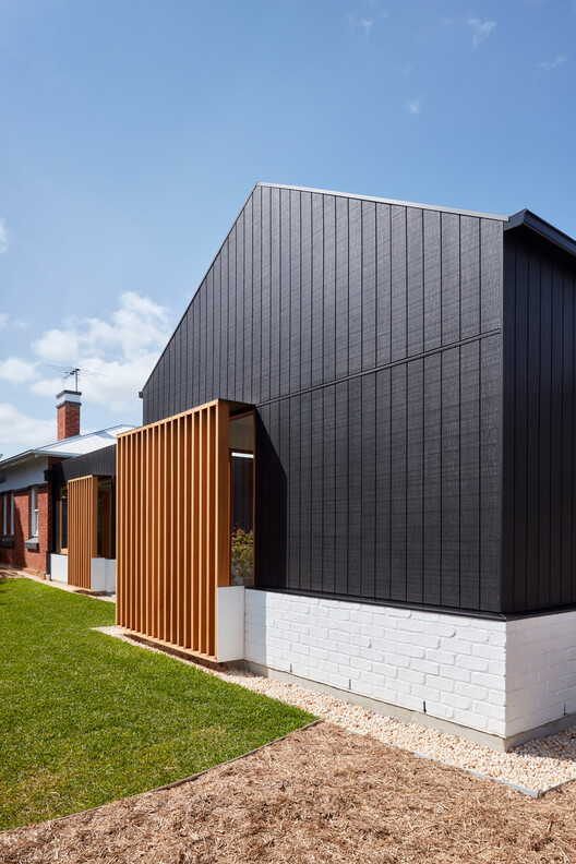 NTH/ Neutral Tactile Habitat / Ply Architecture - Exterior Photography, Wood