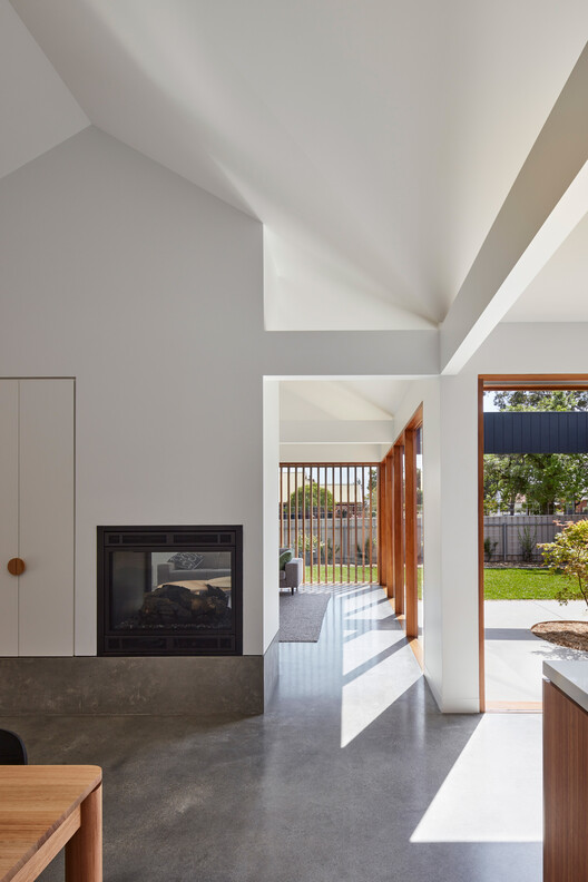 NTH/ Neutral Tactile Habitat / Ply Architecture - Image 11 of 22