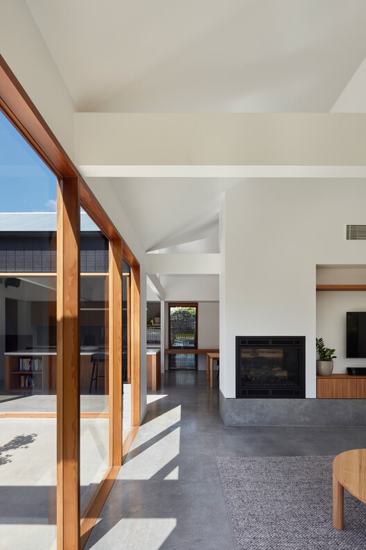 NTH/ Neutral Tactile Habitat / Ply Architecture - Interior Photography, Wood, Beam, Column