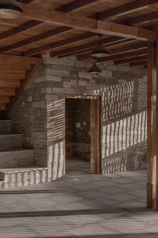 Champawat Market Plaza / Compartment S4 - Interior Photography, Wood, Brick, Concrete, Beam, Column