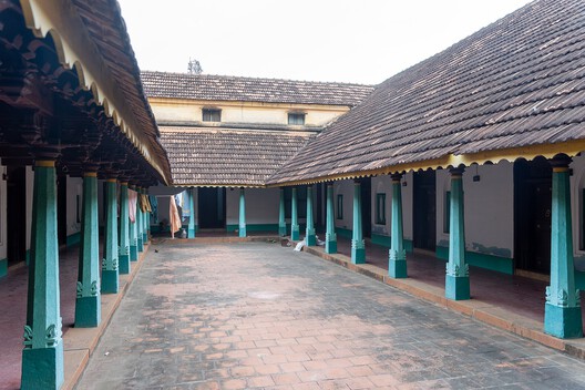 The Courtyard as Architecture’s Lightest Cooling System - Image 13 of 15