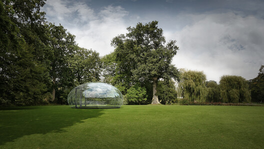 Transparent Lightness: When Pneumatic Architecture Connects with the Environment - Image 17 of 20