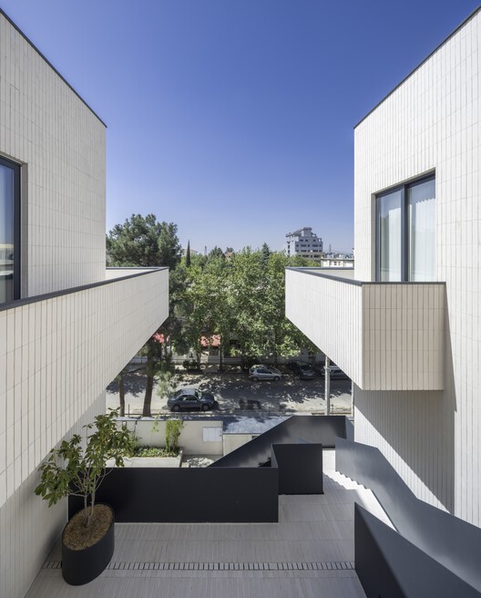 Frenzy Stair / Sepide Elmi - Exterior Photography