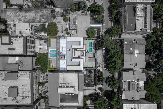 Frenzy Stair / Sepide Elmi - Image 6 of 39