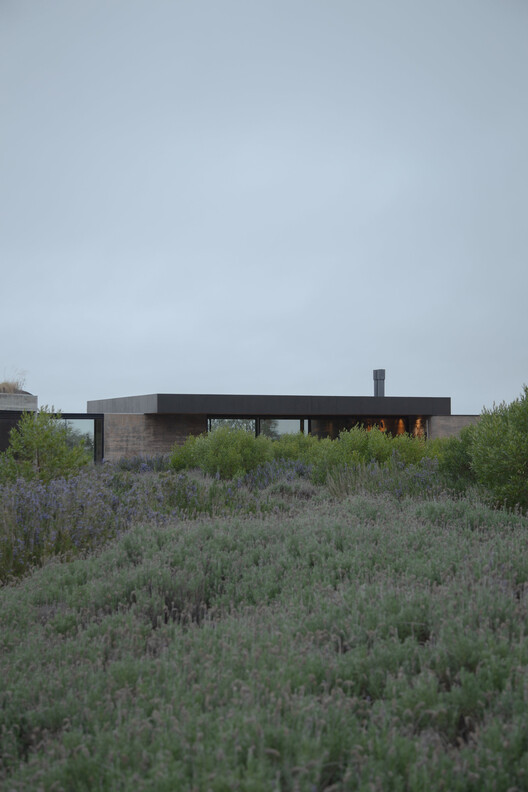 Music Room - Casa La Flecha / González Olsina & Vega Arquitectos Music Room - Casa La Flecha / González Olsina & Vega Arquitectos - Image 13 of 33