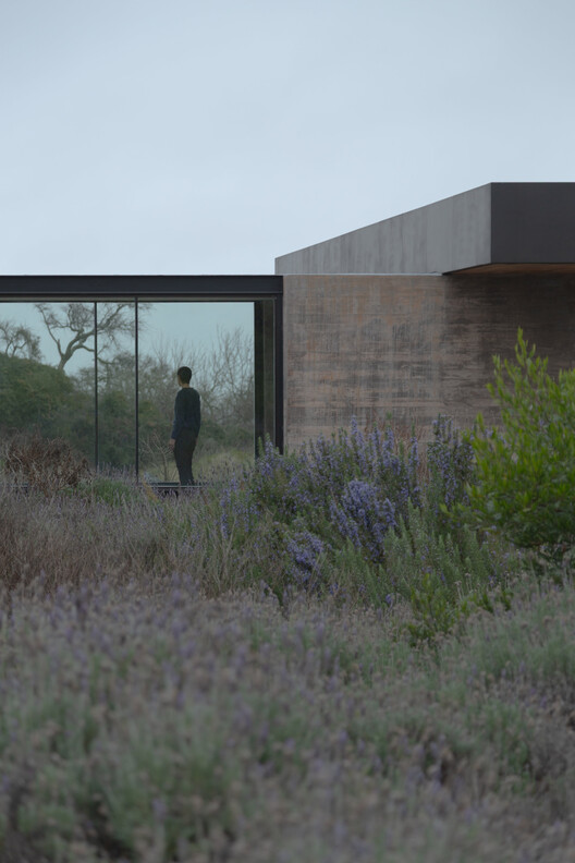 Music Room - Casa La Flecha / González Olsina & Vega Arquitectos Music Room - Casa La Flecha / González Olsina & Vega Arquitectos - Image 3 of 33