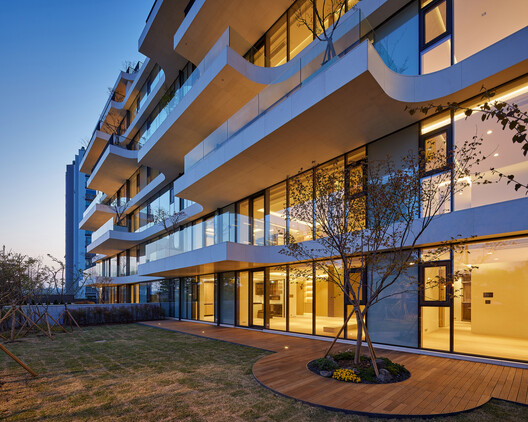 AFER Hangang / Hyunjoon Yoo + Partners - Exterior Photography, Balcony