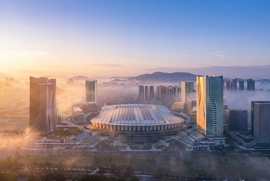 广州白云站 TOD 办公楼建筑群 / 华工设计院+广州地铁院 - 建筑图, 城市