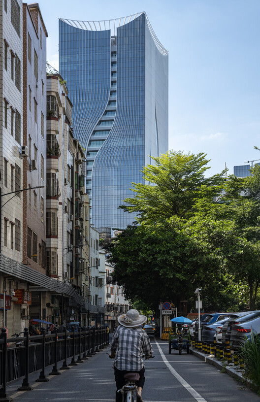 广州白云站 TOD 办公楼建筑群 / 华工设计院+广州地铁院 - 建筑图