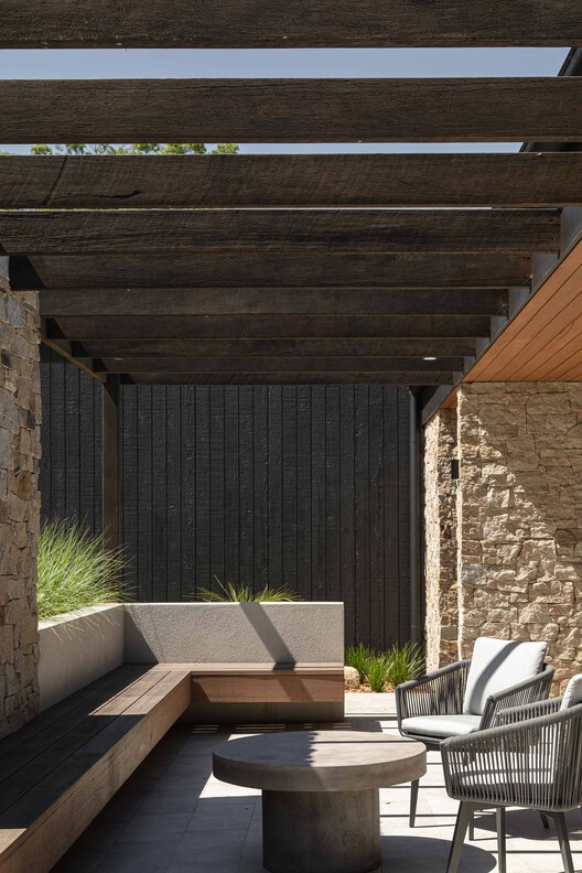 Pomona House / Hive Architecture - Interior Photography, Wood, Concrete, Patio, Deck