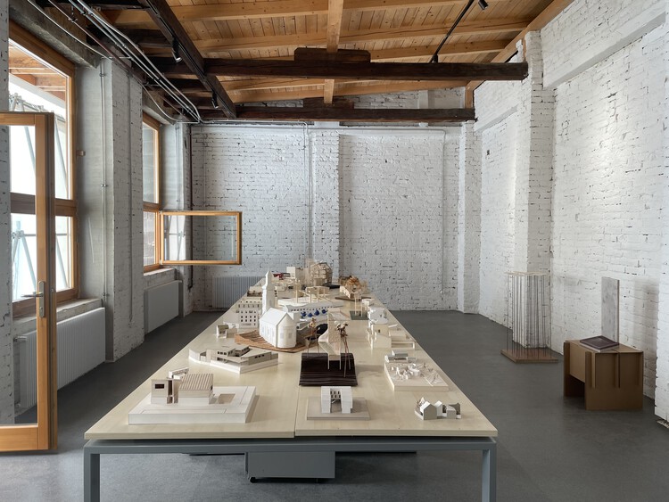 The Dryer Workshop / Atelier dmb - Renovation