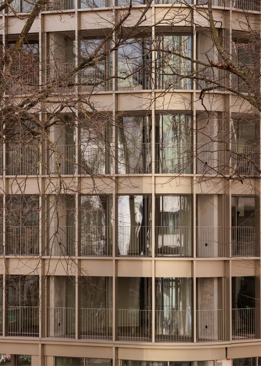 Edifício BOW / Ana Costa, arquitectura e design Ida Edifício BOW / Ana Costa, arquitectura e design Ida - Fotografia de Exterior, Vidro