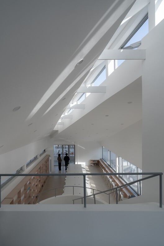 Samsung Library No. 3, supported by the Shaanxi Hope Project / Wall Architects of XAUAT - Interior Photography, Stairs, Wood, Glass, Beam