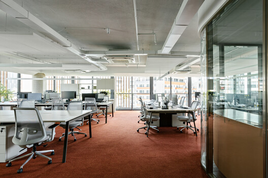Eliz Capital Office / Peninsula Arquitetura - Interior Photography, Dining room, Table, Chair, Lighting