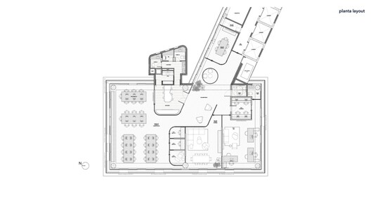 Eliz Capital Office / Peninsula Arquitetura - Image 19 of 23