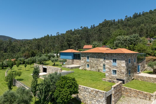Hotel Cerdeiras House / Tiago do Vale Arquitectos - Fotografia de Exterior