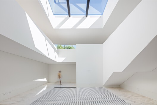 Hotel Cerdeiras House / Tiago do Vale Arquitectos - Imagem 10 de 32