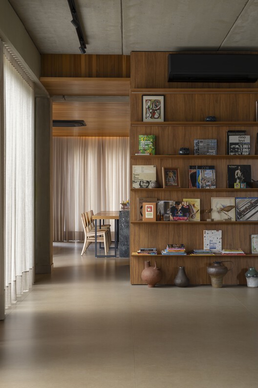 Casa T.A. / Estúdio Cidade Casa T.A. / Estúdio Cidade - Fotografía interior, Madera, Iluminación, Sillas
