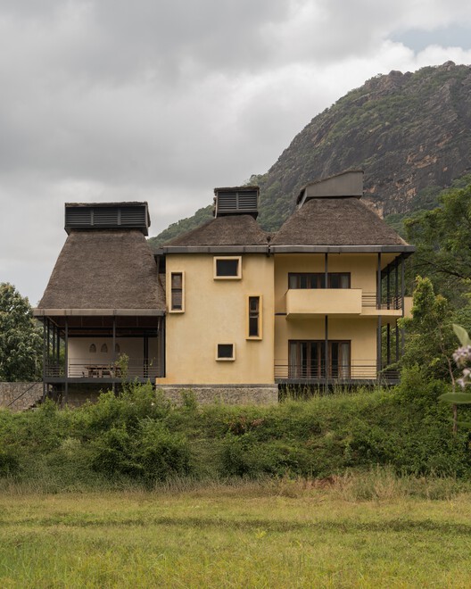 Serenity / ma+rs - Exterior Photography, Balcony