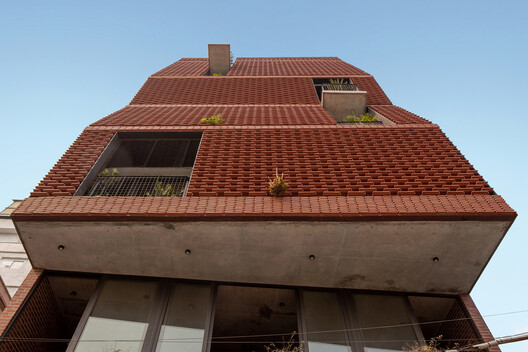 Tropical Flow / H&P Architects - Exterior Photography, Brick, Balcony