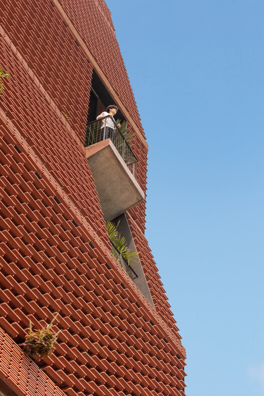 Tropical Flow / H&P Architects - Exterior Photography, Brick