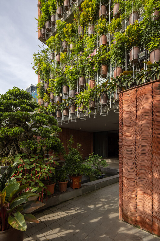 Flying Vegetation / H&P Architects - Exterior Photography, Balcony