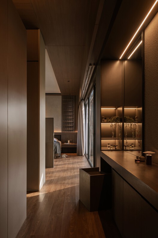 O16 House / studiokian - Interior Photography, Wood, Lighting